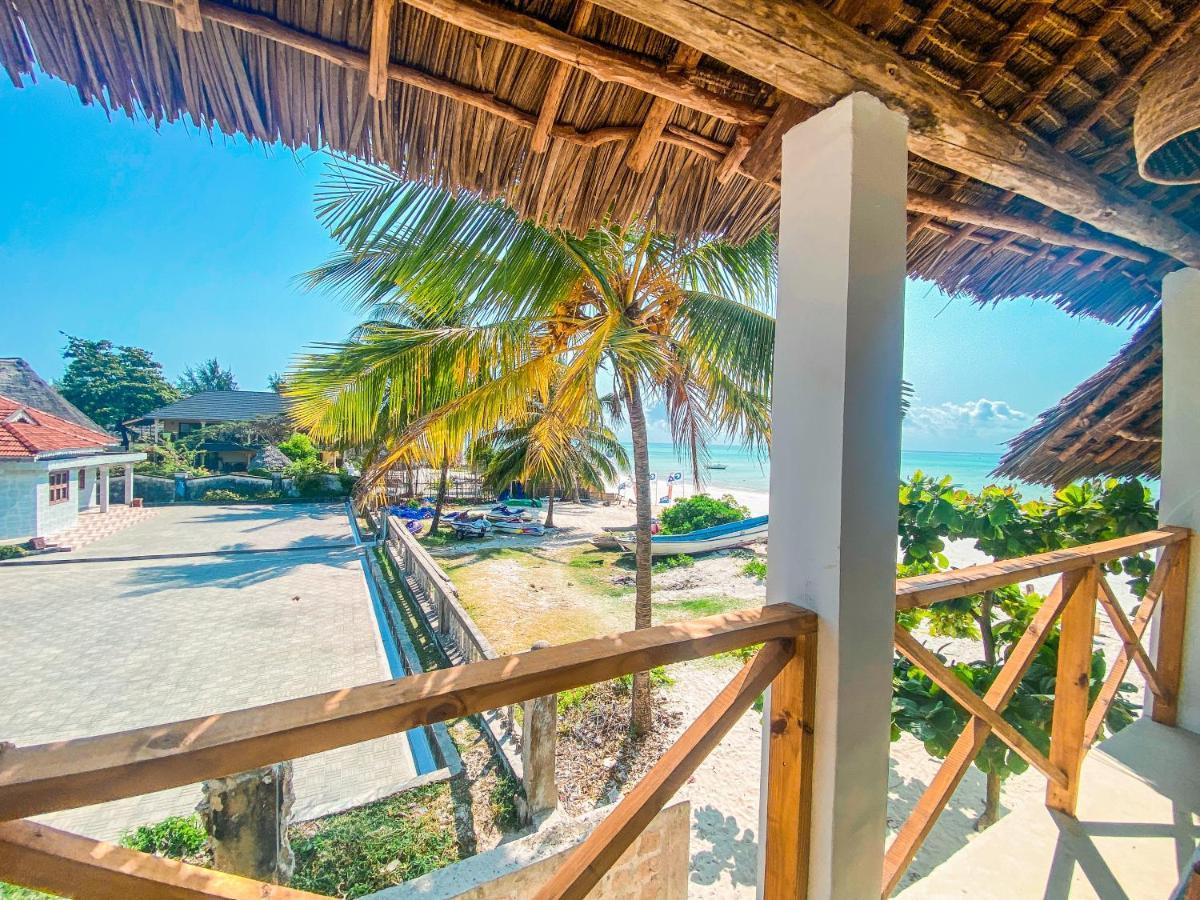 Ananda Beach Hotel باجي المظهر الخارجي الصورة