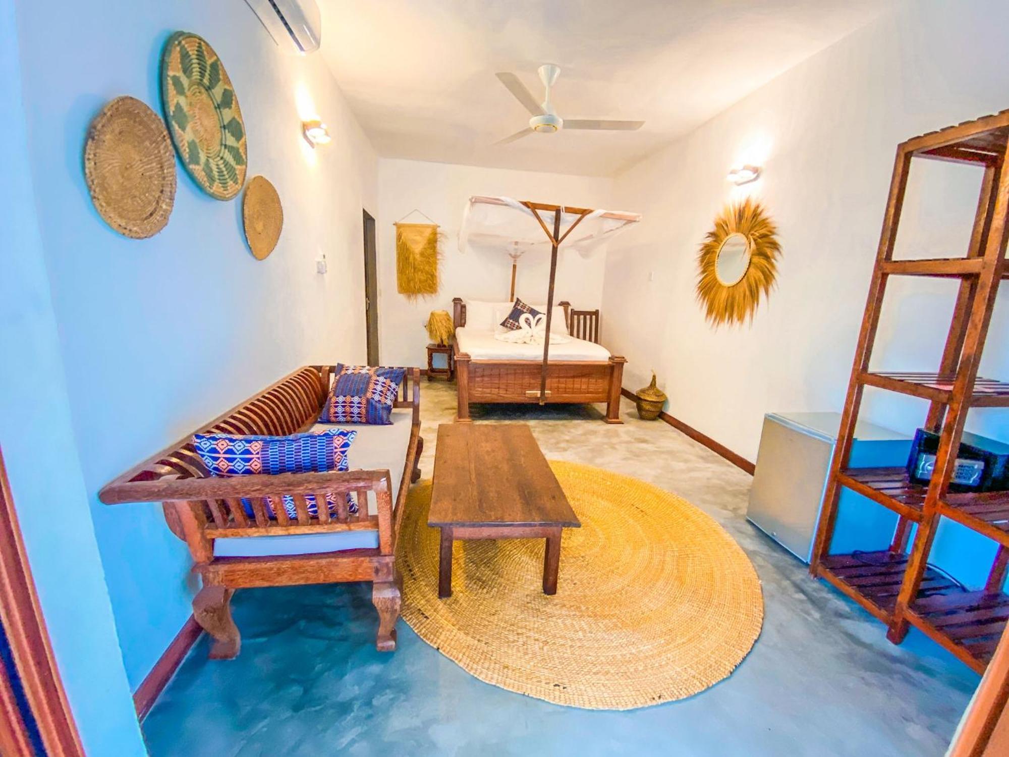 Ananda Beach Hotel باجي المظهر الخارجي الصورة
