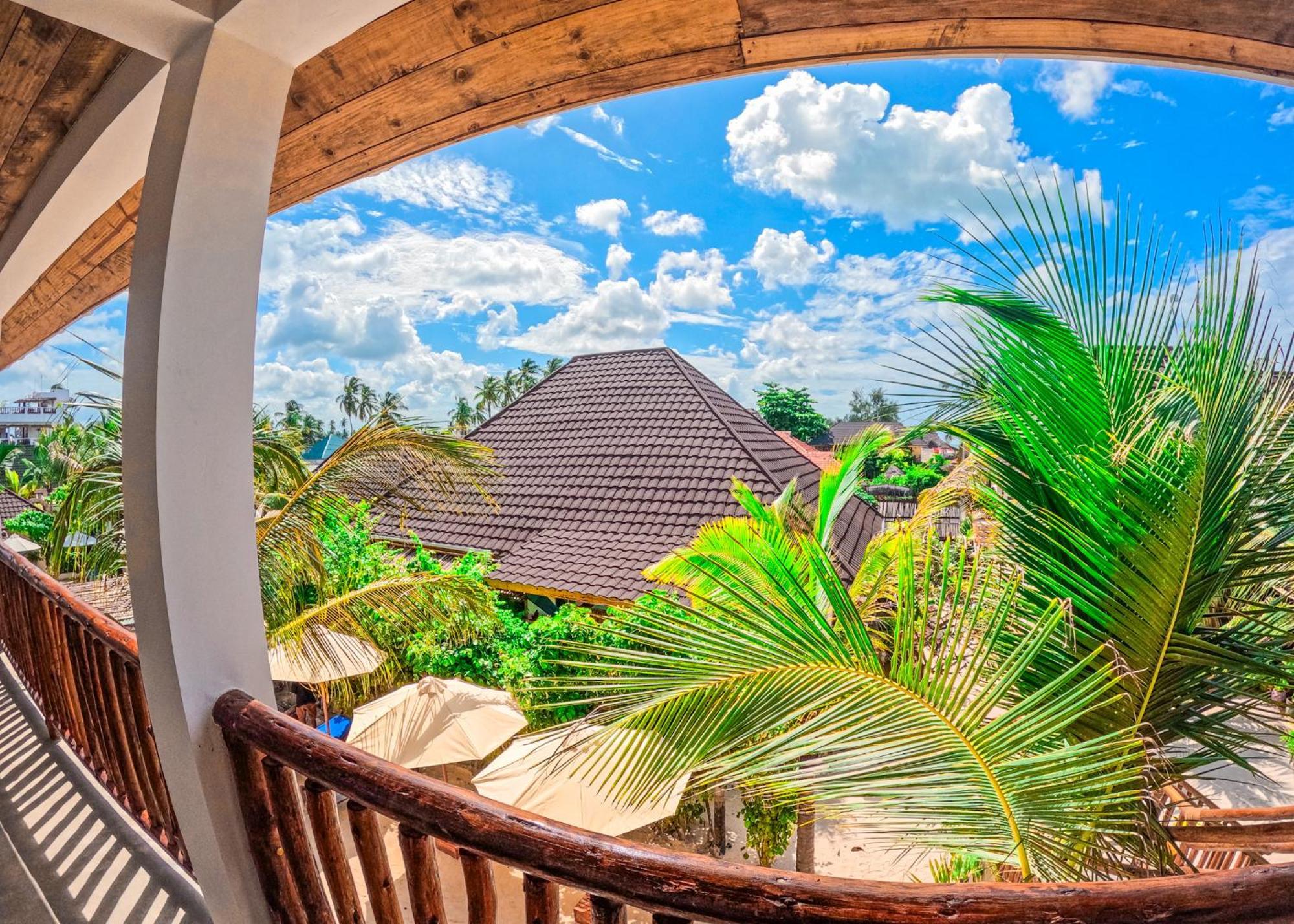 Ananda Beach Hotel باجي المظهر الخارجي الصورة
